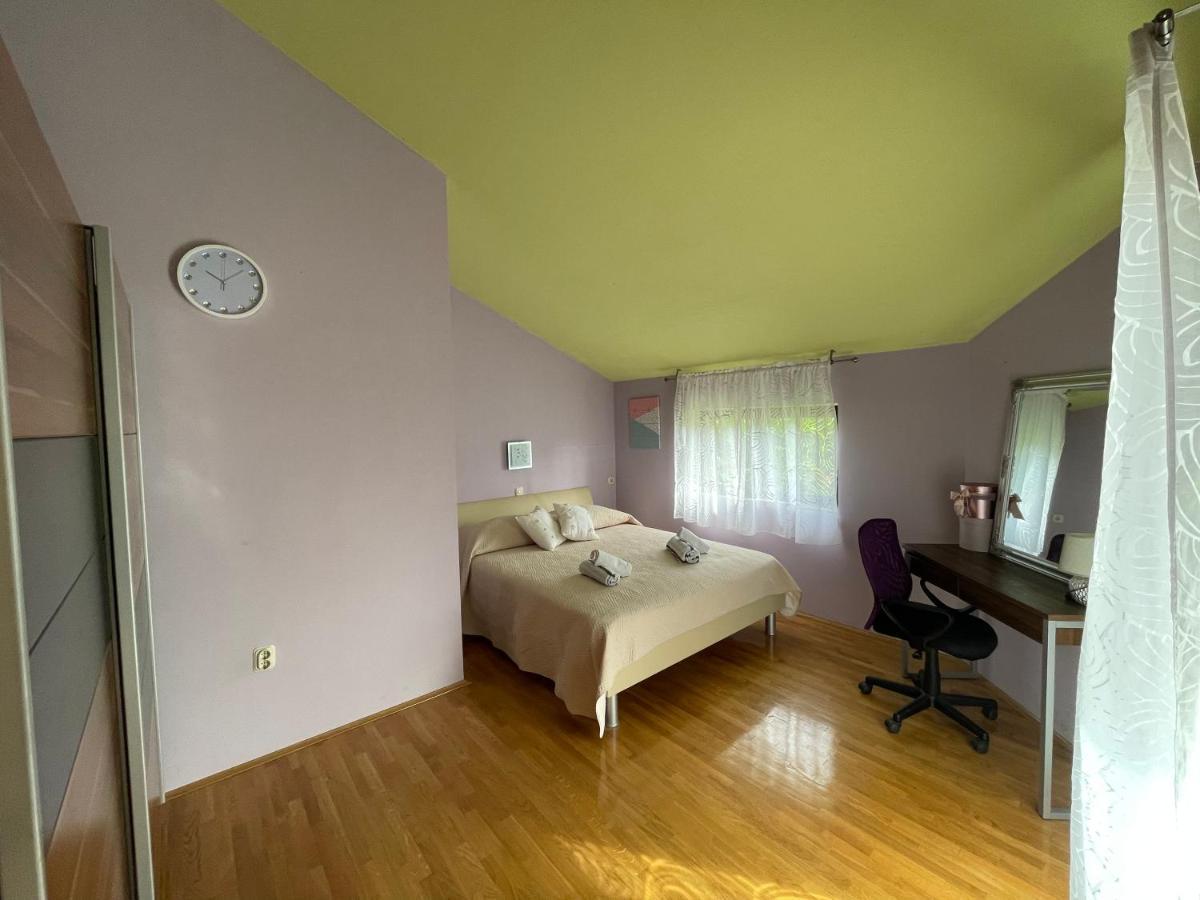 Luce Apartment Кали Екстериор снимка